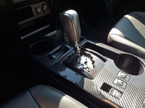 Used 2021 Toyota 4Runner Venture w/ Moonroof Package image 15