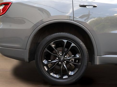 Used 2022 Dodge Durango SXT w/ Blacktop Package AWD/4WD image 11