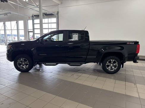 Used 2015 Chevrolet Colorado Z71 image 2