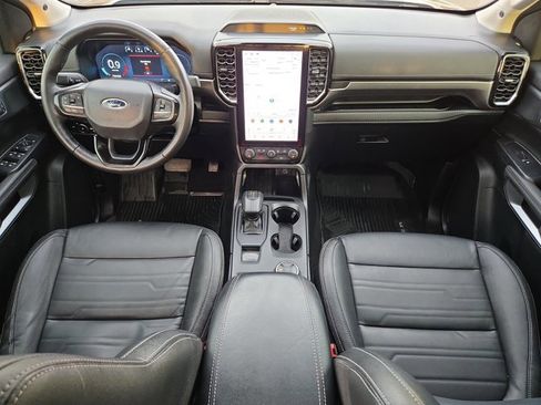 Used 2024 Ford Ranger Lariat w/ FX4 Off-Road Package image 14