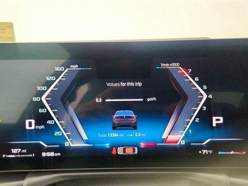 Used 2025 BMW M340i image 37