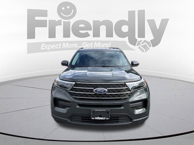 Used 2023 Ford Explorer XLT AWD/4WD image 12