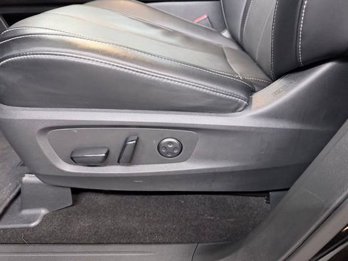 Certified 2023 INFINITI QX60 Luxe w/ Performance Audio Package FWD image 11