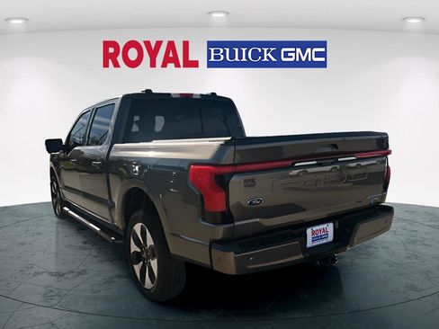 Used 2023 Ford F150 Lightning Platinum image 7