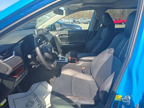 Used 2019 Toyota RAV4 Adventure w/ Carpet Mat Package image 5