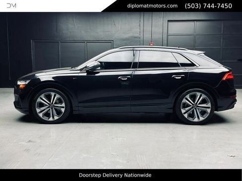 Used 2021 Audi Q8 Prestige AWD/4WD image 4