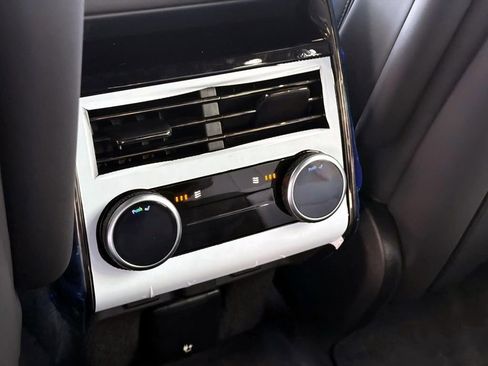 New 2026 Land Rover Range Rover Sport Dynamic SE AWD/4WD image 16