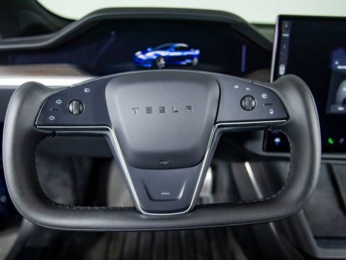 Used 2022 Tesla Model S AWD/4WD image 37