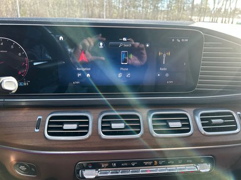 Used 2024 Mercedes-Benz GLE 350 4MATIC image 13