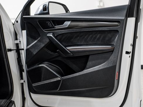 Used 2018 Audi SQ5 Premium Plus w/ S Sport Package image 53