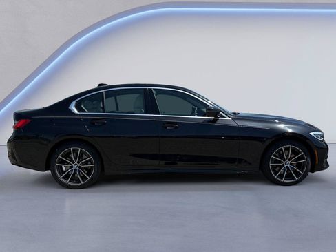 Used 2021 BMW 330i xDrive Sedan w/ Premium Package AWD/4WD image 2