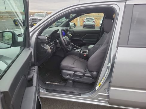 New 2025 Toyota Tacoma SR5 image 18