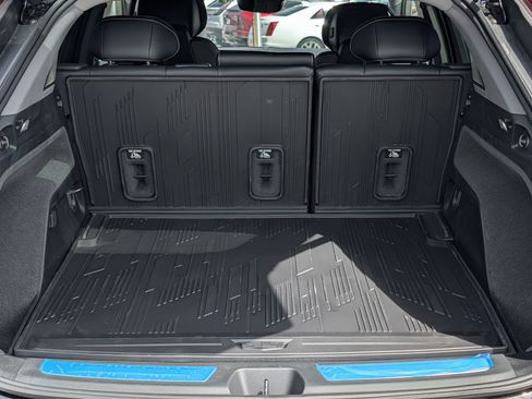 New 2026 Cadillac Optiq Sport 1 w/ LPO, Floor Liner Package AWD/4WD image 10