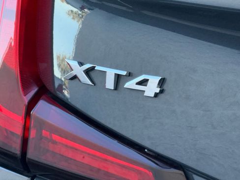 Used 2019 Cadillac XT4 Luxury image 21