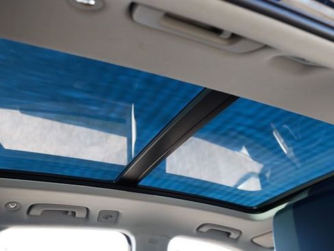 Used 2018 Audi Q5 2.0T Premium Plus w/ Premium Plus Package image 25