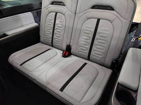 Used 2023 Rivian R1S Adventure AWD/4WD image 48