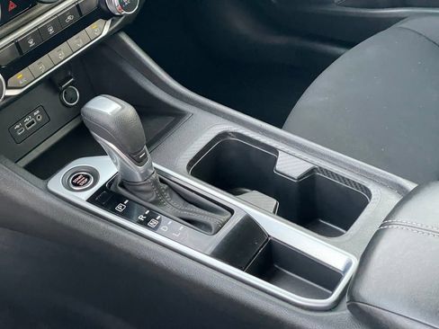 Certified 2023 Nissan Sentra SV FWD image 22