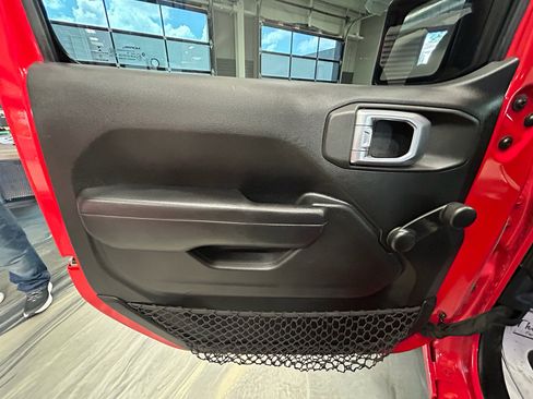 Used 2019 Jeep Wrangler Unlimited Sport AWD/4WD image 50