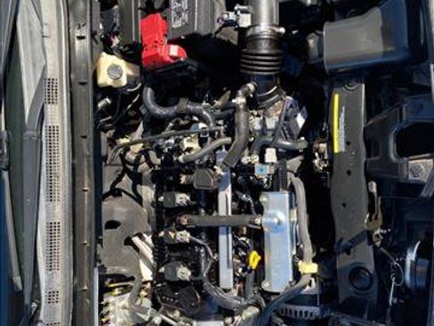 Used 2022 Nissan Kicks SV FWD image 29