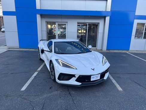 Used 2023 Chevrolet Corvette Stingray Premium Cpe image 3