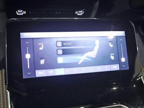 Used 2024 Jeep Grand Wagoneer Series III image 29