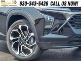 New 2025 Chevrolet Trax RS image 3