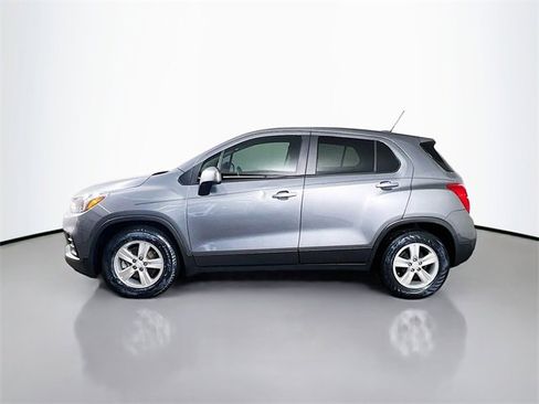 Used 2020 Chevrolet Trax LS w/ Tint and Cruise Package image 6