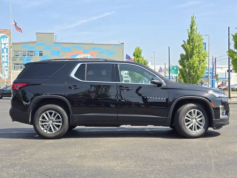 Used 2023 Chevrolet Traverse LT AWD/4WD image 28