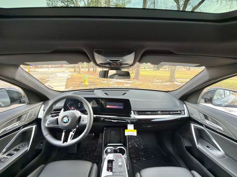 New 2026 BMW X2 xDrive28i w/ Technology Package image 2