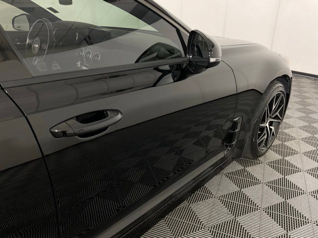 Used 2023 Kia Stinger GT-Line w/ Sun & Sound Package RWD image 4