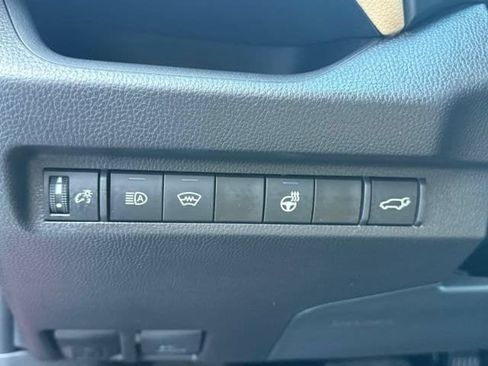 Used 2025 Toyota RAV4 XLE Premium w/ Weather Package AWD/4WD image 27