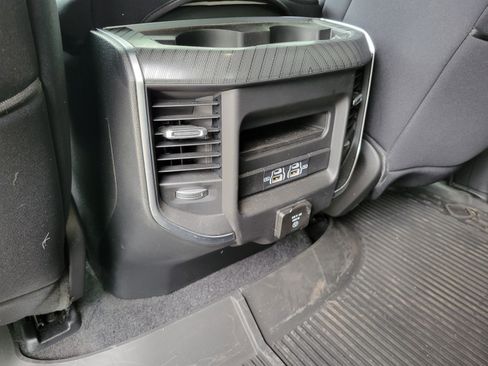 Used 2025 RAM 1500 Big Horn AWD/4WD image 11