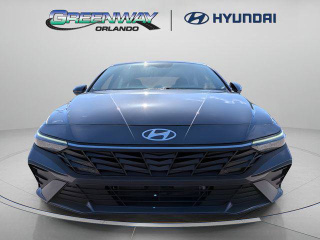 New 2026 Hyundai Elantra SEL FWD image 3