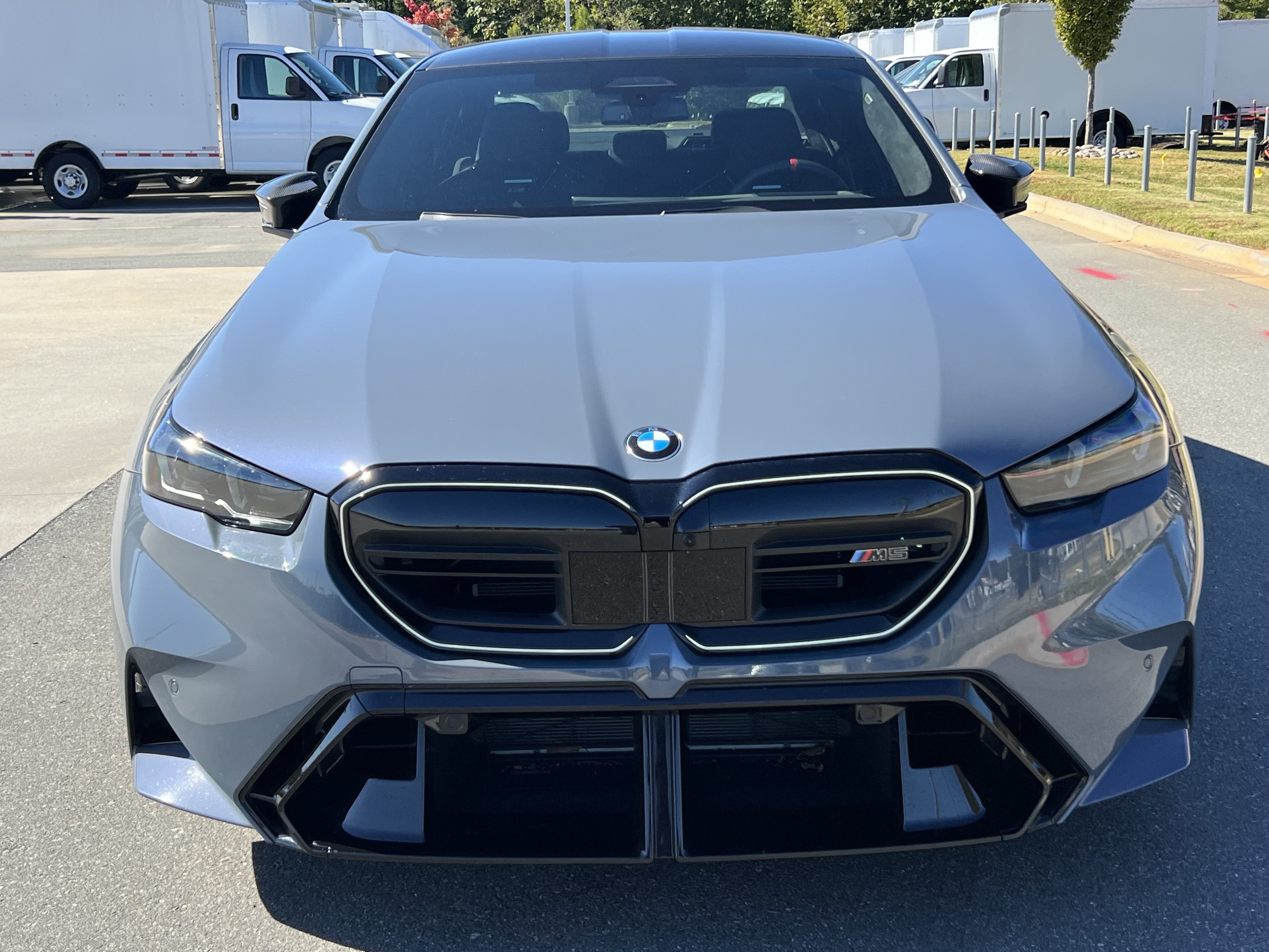 Used 2026 BMW M5 w/ Carbon Package AWD/4WD image 4