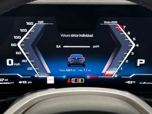 Used 2025 BMW 440i xDrive Coupe w/ Premium Package image 24