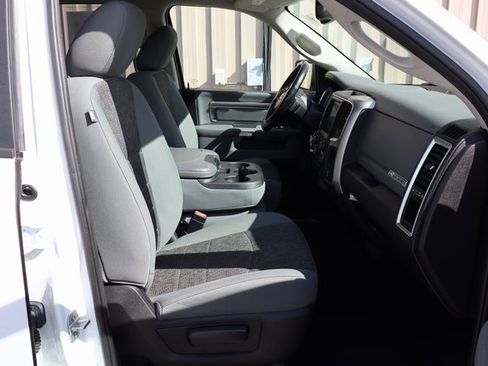 Used 2018 RAM 1500 Big Horn image 44