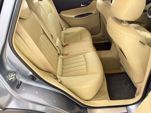 Used 2017 INFINITI QX50 2WD w/ Premium Plus Package image 28