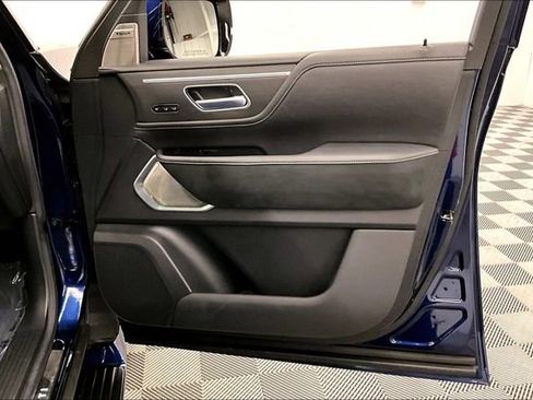Used 2025 INFINITI QX80 Sensory AWD/4WD image 22