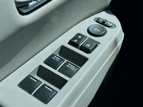 Used 2011 Honda Pilot EX-L image 7