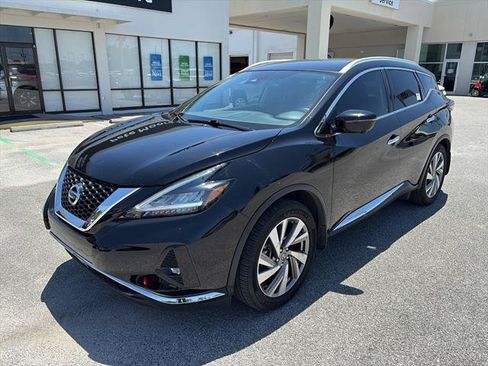 Used 2020 Nissan Murano SL w/ Cargo Package FWD image 2