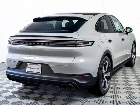 New 2026 Porsche Cayenne E-Hybrid Coupe image 10