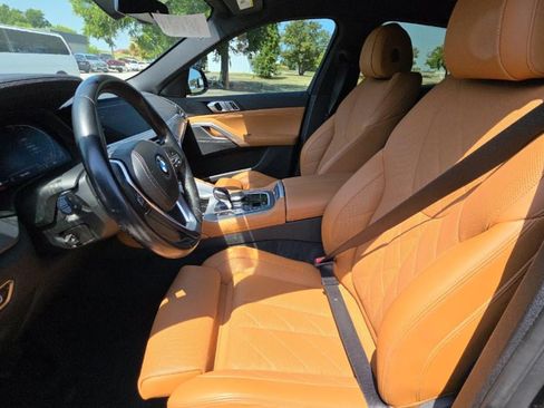 Used 2023 BMW X6 xDrive40i w/ Premium Package AWD/4WD image 3