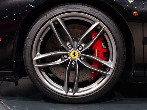 Certified 2019 Ferrari 488 Spider RWD image 12
