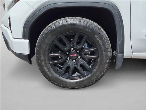 Used 2023 GMC Sierra 1500 Elevation w/ Preferred Package AWD/4WD image 23