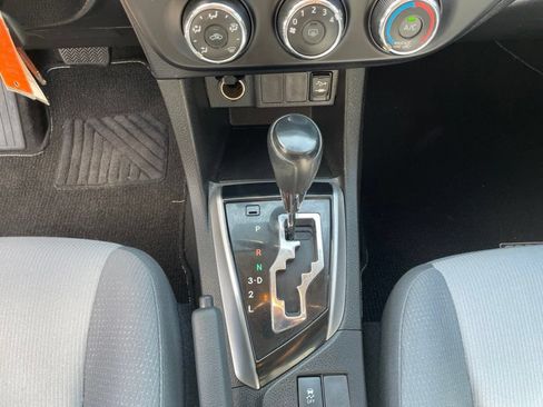 Used 2016 Toyota Corolla L FWD image 12