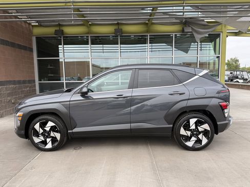 Used 2024 Hyundai Kona Limited image 7