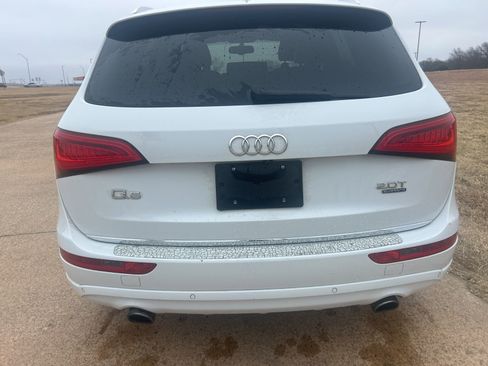 Used 2017 Audi Q5 2.0T Premium Plus w/ Technology Package image 4