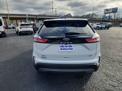 Used 2024 Ford Edge SEL image 4
