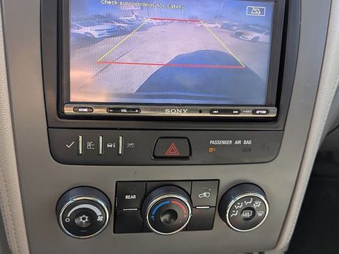 Used 2017 Chevrolet Traverse LS image 11