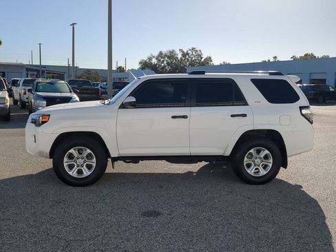 Used 2019 Toyota 4Runner SR5 image 8